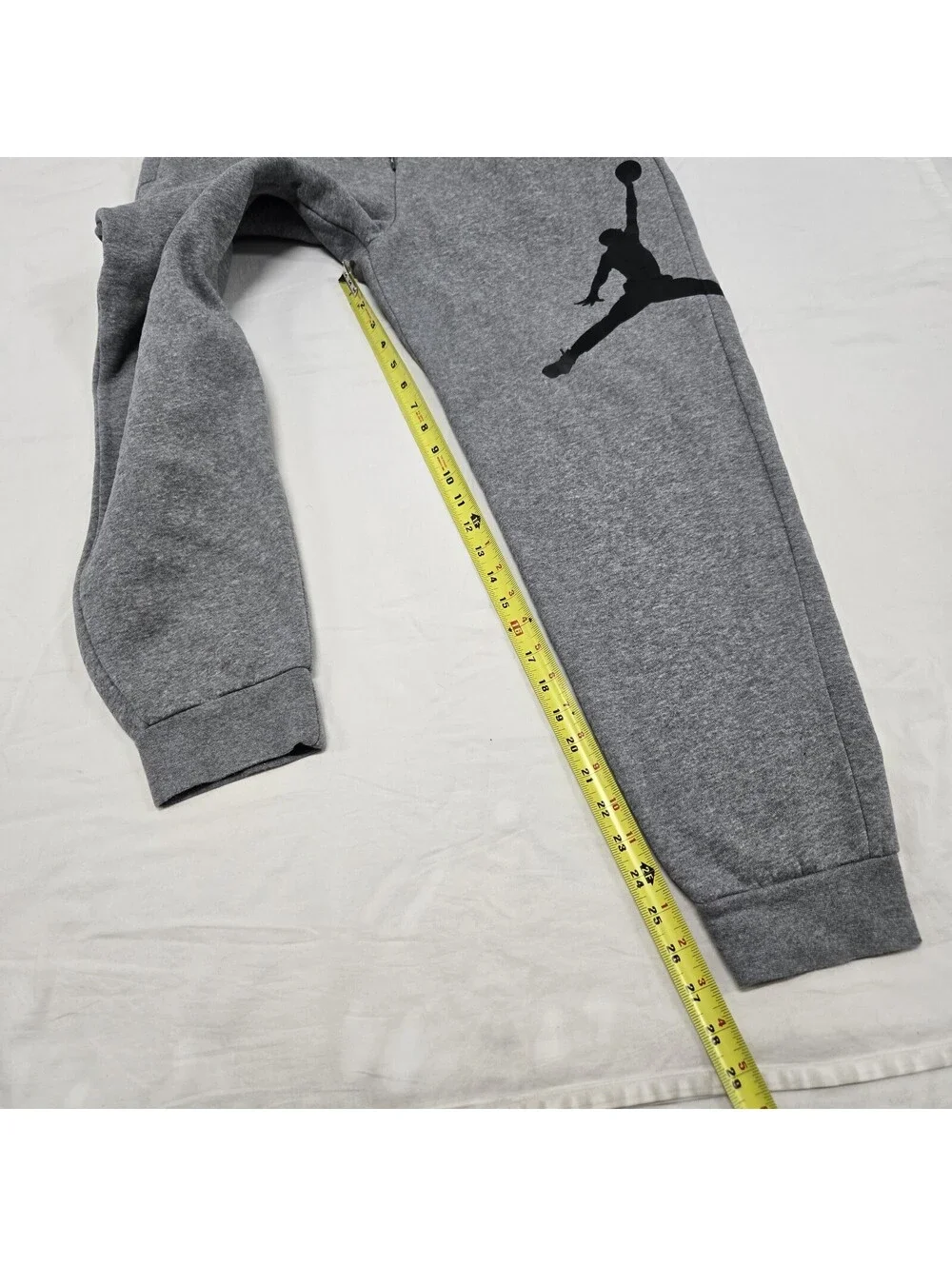 EUC Men's MEDIUM Air Jordan Jumpman Logo Sweatpants Grey Fleece Joggers Pockets